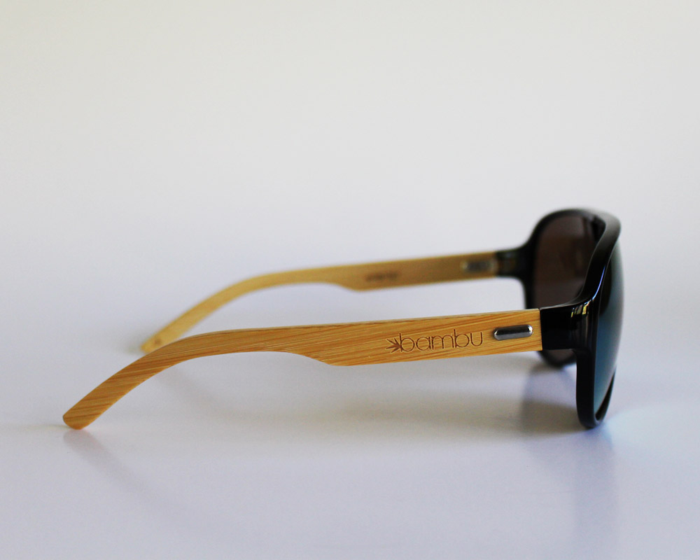 Eco friendly bamboo polarized sunglasses - bambuglasses.com